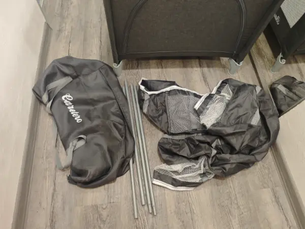 Cestovní postýlka Caretero Basic Plus 3