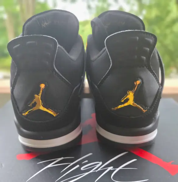 🔥 Air Jordan 4 Royalty 🖤💛 | Vel. 43 5