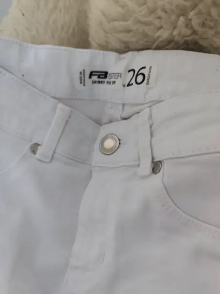 Bílé džíny FB Sister Skinny Push Up