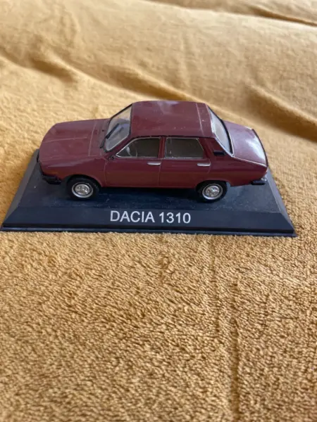 Sběratelský model auta Dacia 1310 2