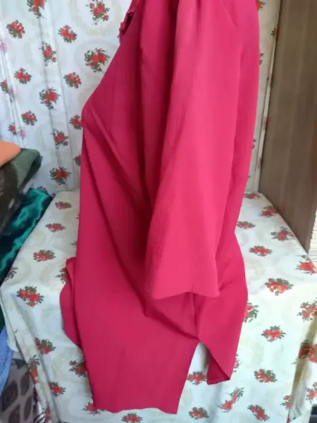 Červená větší halena 4