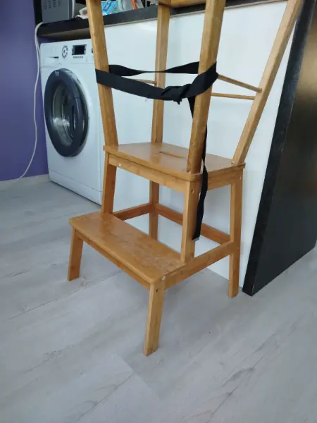 Dřevěná učící věž pro děti
