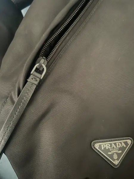 Prada batoh-taška přes rameno 4