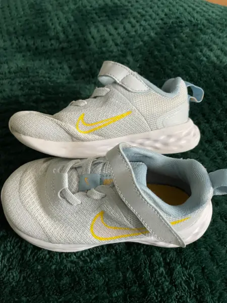 Dětské boty Nike, vel. 25 2