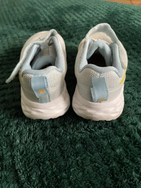 Dětské boty Nike, vel. 25 4