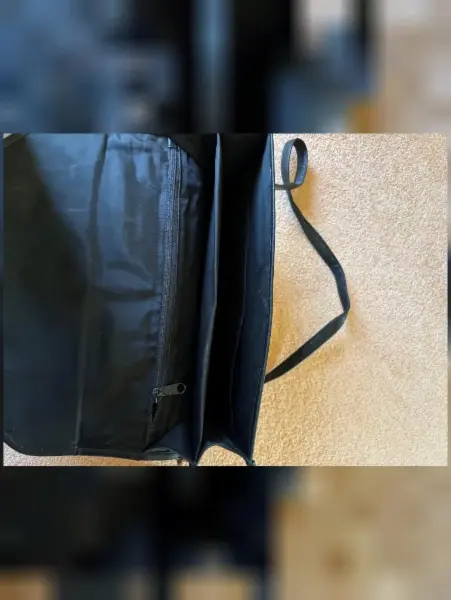 Elegantní dámská kabelka s imitací krokodýlí kůže 4