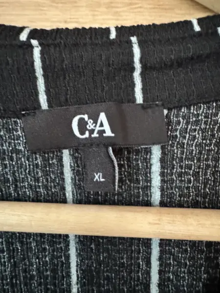 Dámská košile C&A, černá s bílými pruhy, vel. XL 2