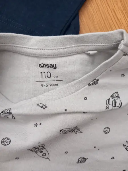 Nová trika dlouhý rukáv vel. 110 Sinsay 2