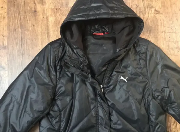 Dámská černá bunda Puma vel L 6