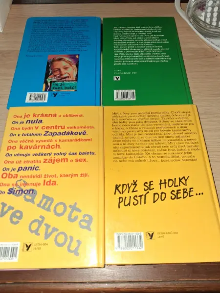 Soubor 7 knih pro dívky - Alice a..., Dvojčata aj. 4