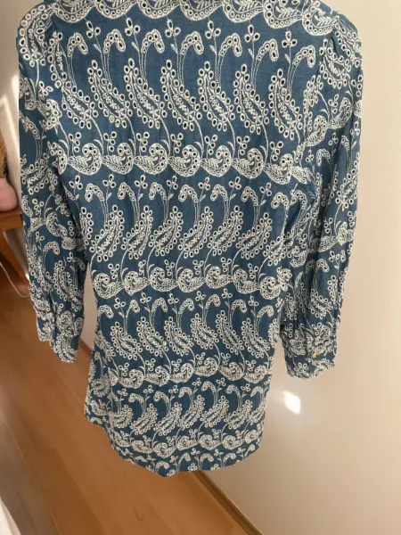 Modré košilové šaty Zara s výšivkou 7