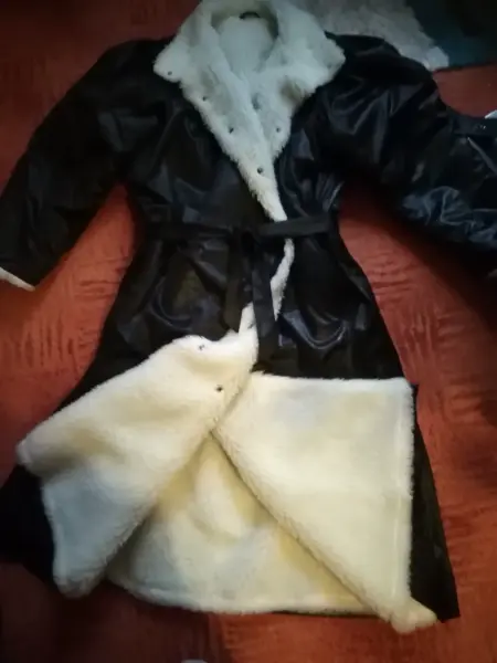 Maxi kabát s kožíškem 4