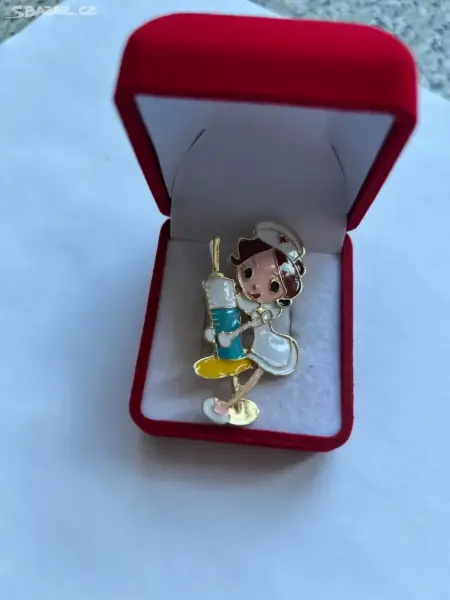 Roztomilá sesterská brož 3