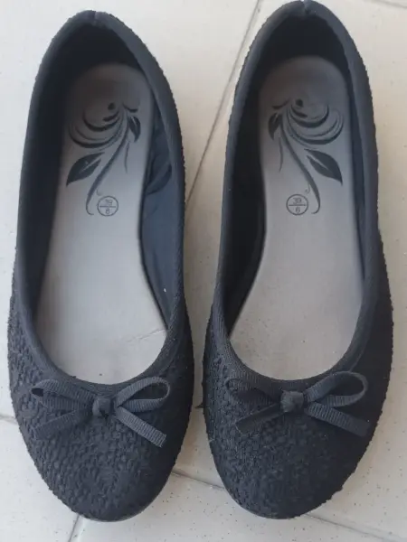 Dámské černé baleríny/ espadrilky s mašličkou ve. 39