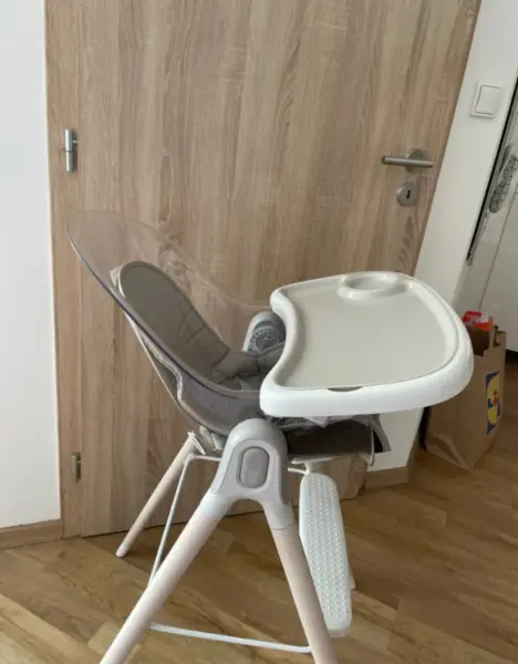 Dětská jídelní židlička Lionelo 8