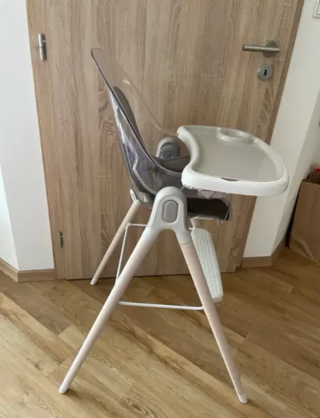 Dětská jídelní židlička Lionelo 6