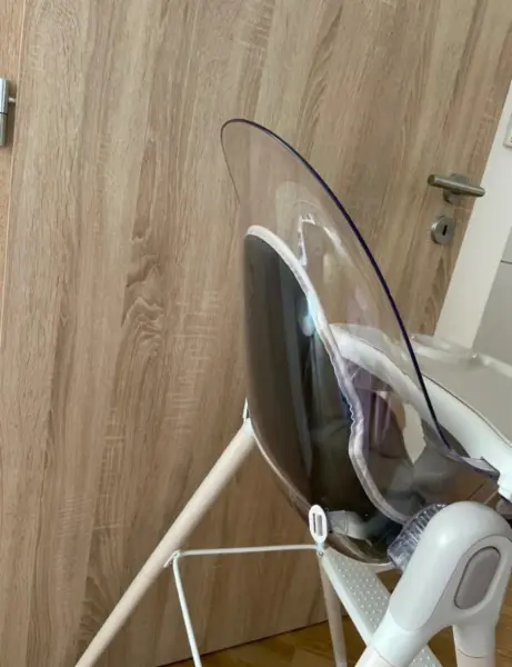 Dětská jídelní židlička Lionelo 7