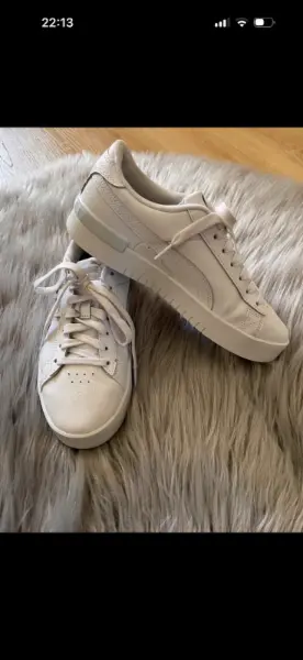 Puma tenisky