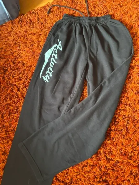 Pánské tepláky zdobené 3