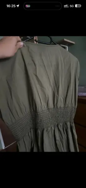 Khaki šaty H&M se zipem 4