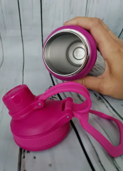 Nová růžová termo láhev na pití 700 ml 5