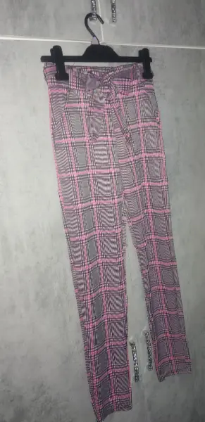 Dámské kalhoty s páskem, károvaný vzor 4