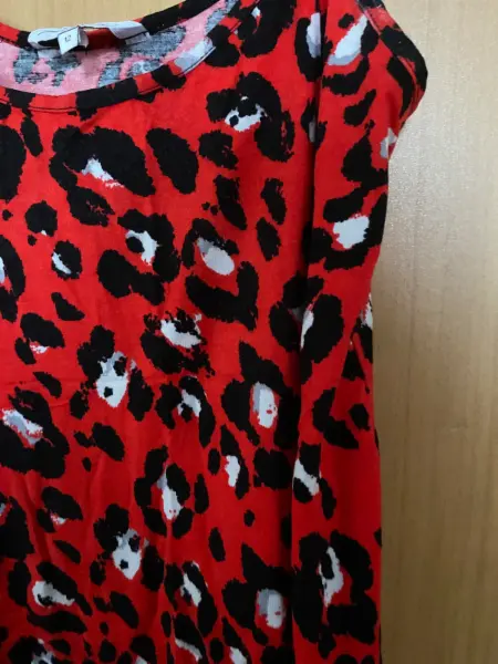 Dámské tílko s leopardím vzorem, červené 2
