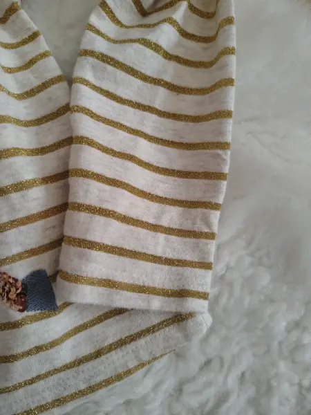 Dětské tričko Monsoon s flitrovým sobem 4