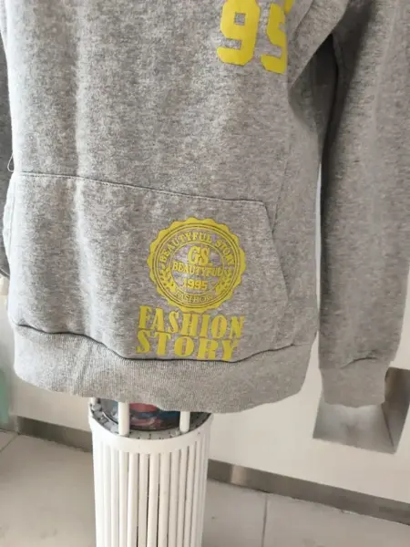 Šedá dámská mikina Glo-Story s kapucí 2