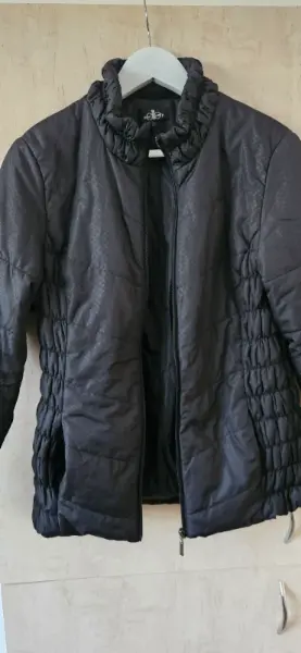 Černá prošívaná bunda David Barry 2