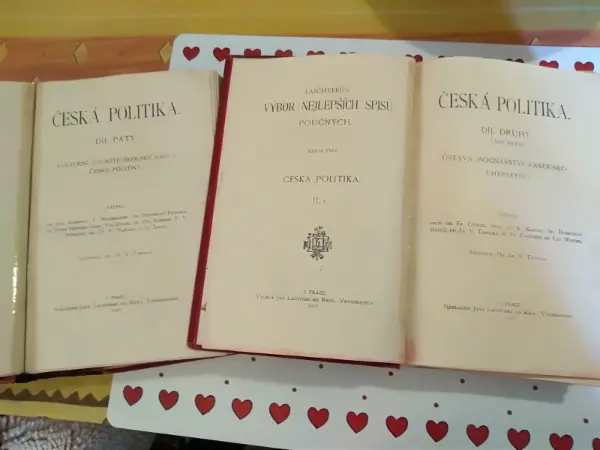 Knižní soubor Česká politika a 28. říjen 1918 7
