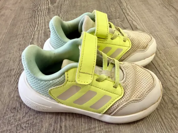 Dětské tenisky Adidas, neonově žluté