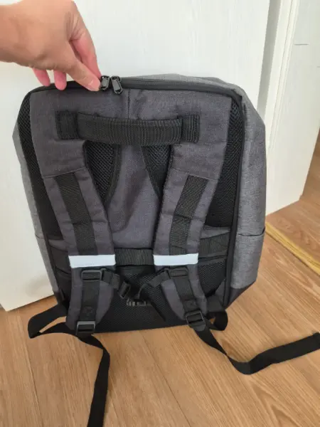 Šedý batoh Škoda 2