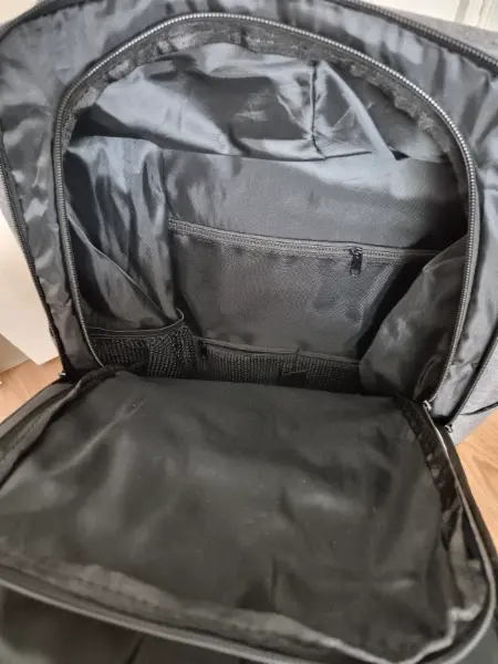 Šedý batoh Škoda 4