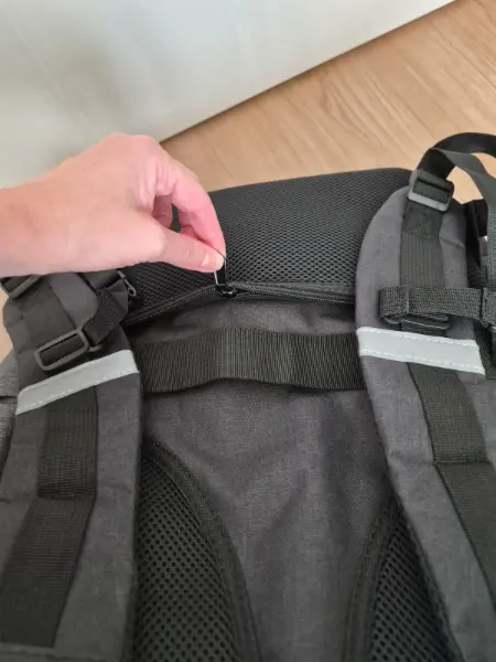 Šedý batoh Škoda 6