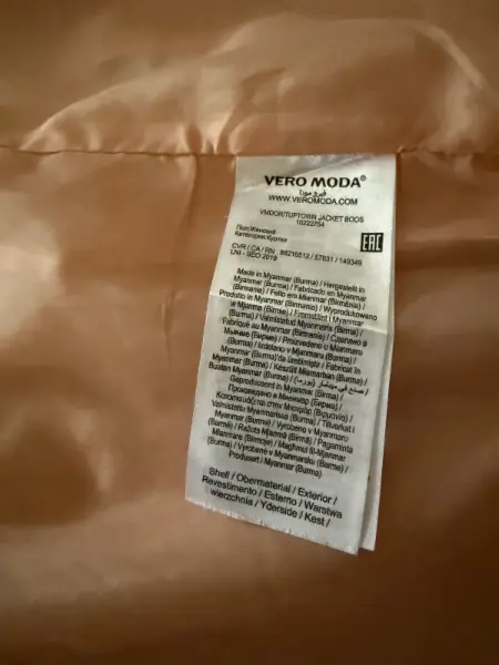 Dámský růžový kabát Vero Moda s kapucí 8