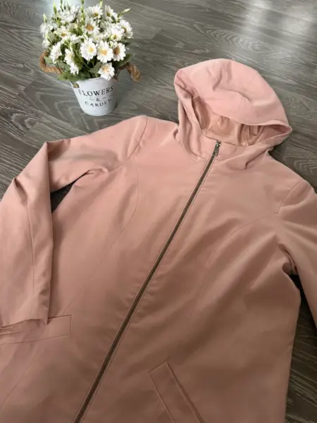 Dámský růžový kabát Vero Moda s kapucí 2