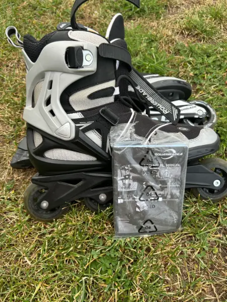 Kolečkové brusle Rollerblade vel. 43 2