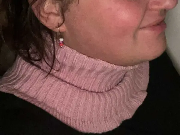 Dámský růžový nákrčník, stylový a hřejivý, univerzální vel. 2