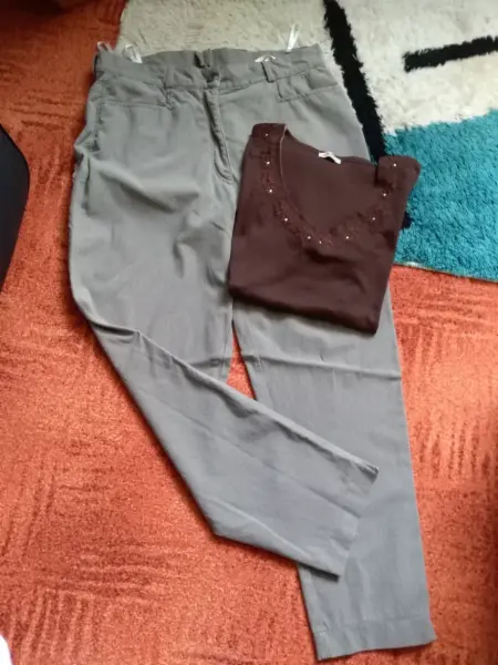Pružné unisex kalhoty