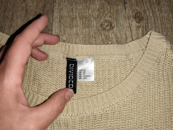 Béžový svetr H&M Divided se zipem, XS 5