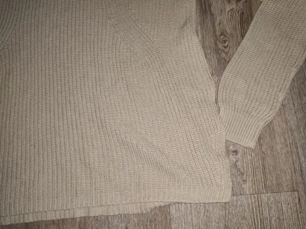 Béžový svetr H&M Divided se zipem, XS 4