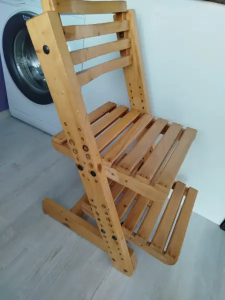 Dřevěná rostoucí židle pro děti 2