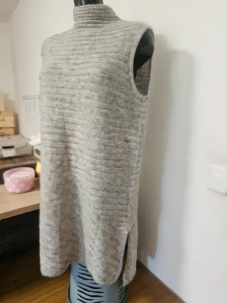 Dámská vesta Riccovero, vel. XL