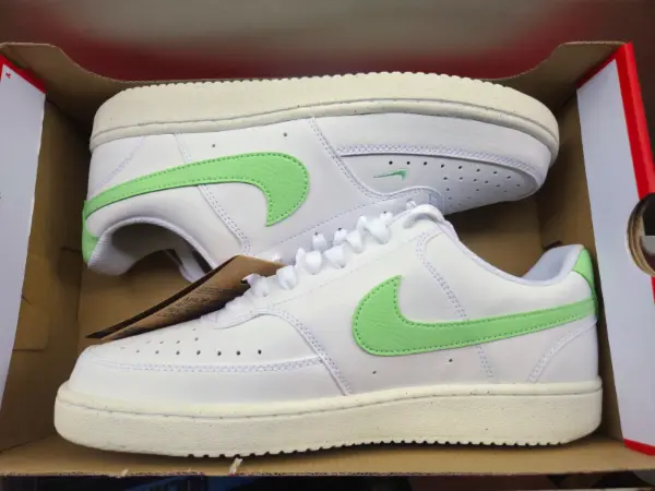 Dámské tenisky Nike Court Vision Lo NN, vel. 40.5 7