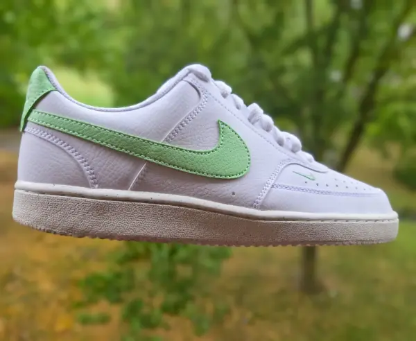 Dámské tenisky Nike Court Vision Lo NN, vel. 40.5