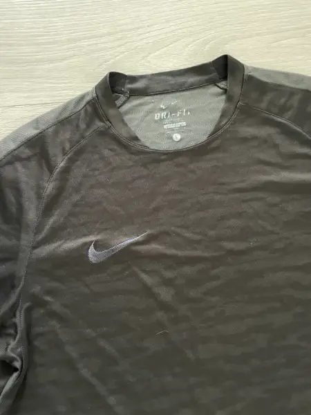 Nike Triko L  2