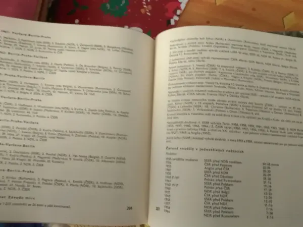 Kniha Jan Veselý - Život v pelotonu 9