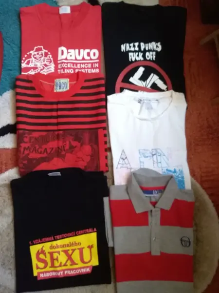Velké unisex tričko 17