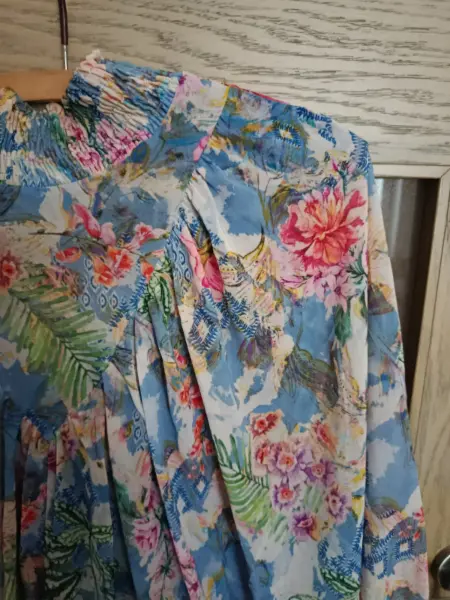 Dámská květovaná halenka Made in Italy 2